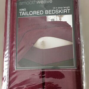 'Bed Bath & Beyond' King Tailored Bed skirt NWT Cranberry